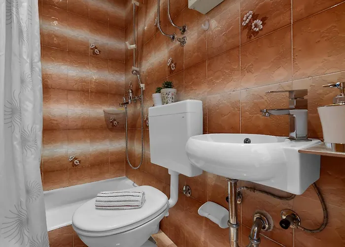 Apartment And Mila Makarska