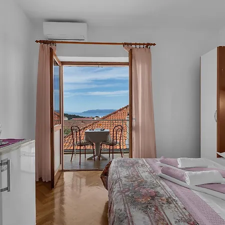 Apartmán And Mila Makarská